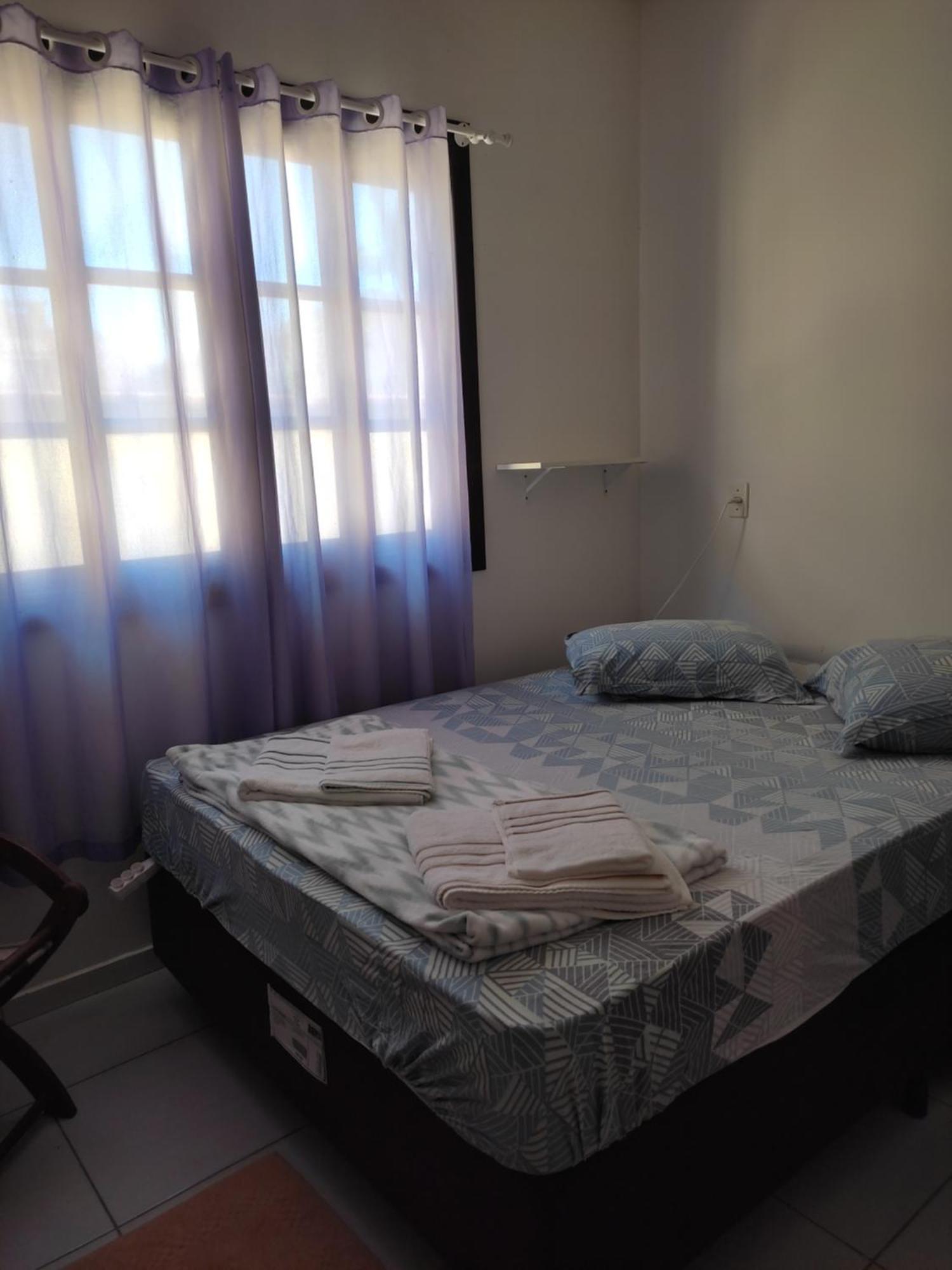 Um Quarto Em Casa Agradavel Pereque Eksteriør billede